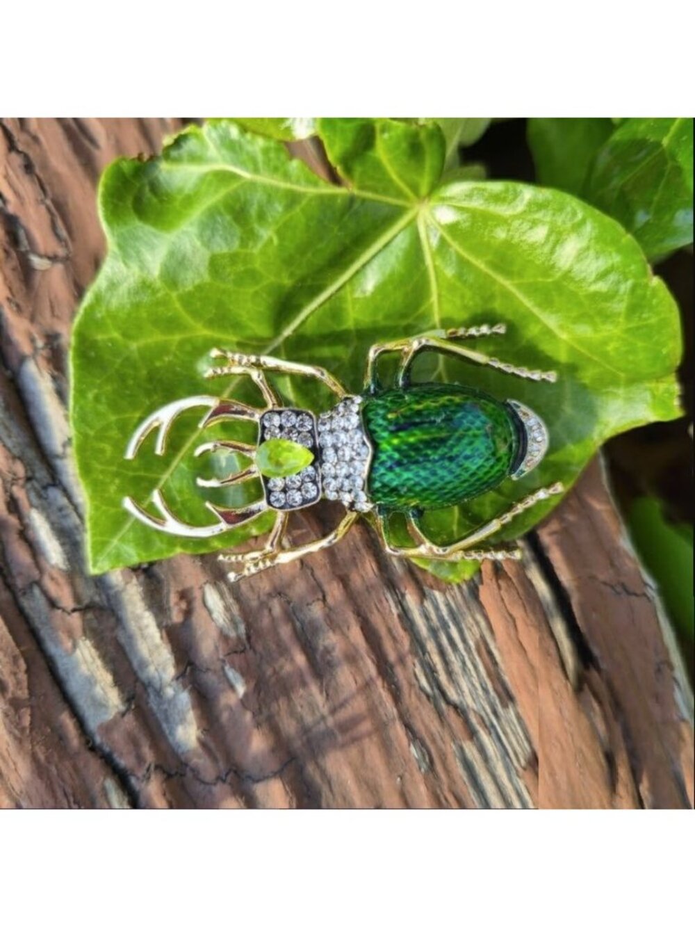 ⭐Vintage Style Gold Tone Green Beetle Bug Insect Animal Crystal Pearl Brooch Pin